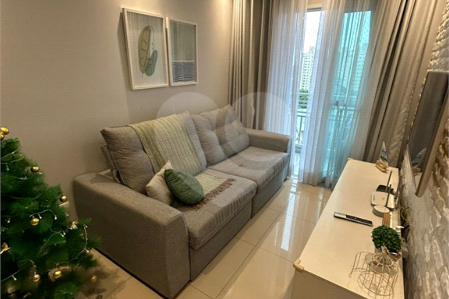 Apartamento à venda com 2 quartos em Horto, São Paulo, SP