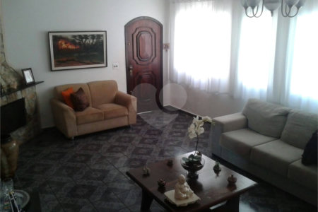 Casa à venda com 4 quartos, sendo 1 suíte, em Vila Esperia Ou Giglio, Atibaia, SP