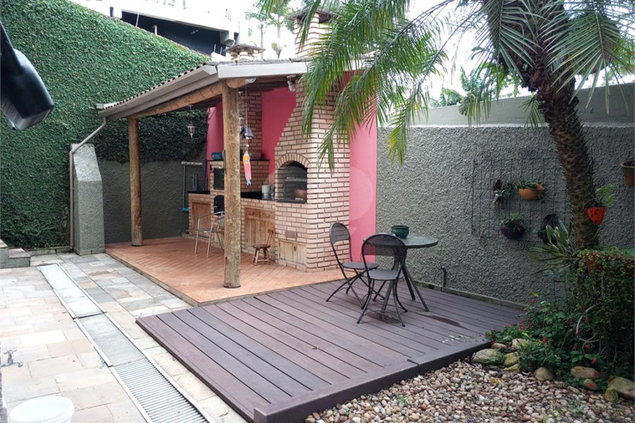 Sobrado à venda com 4 quartos, sendo 2 suítes, em Barro Branco (zona Norte), São Paulo, SP