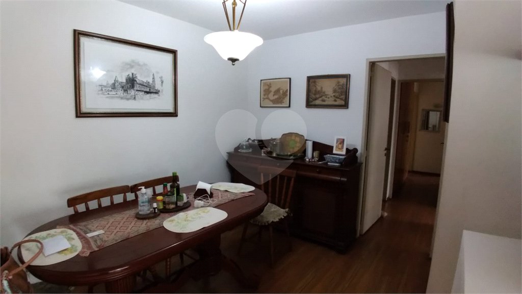 Apartamento à venda com 3 quartos, sendo 1 suíte, em Pinheiros, São Paulo, SP