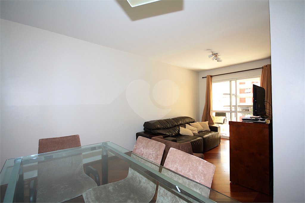 Apartamento à venda com 2 quartos, sendo 1 suíte, em Pinheiros, São Paulo, SP
