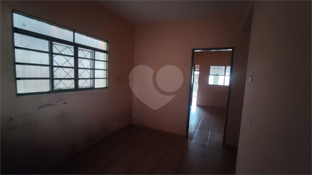 Casa à venda com 4 quartos em Jardim Maricota, Itapetininga, SP