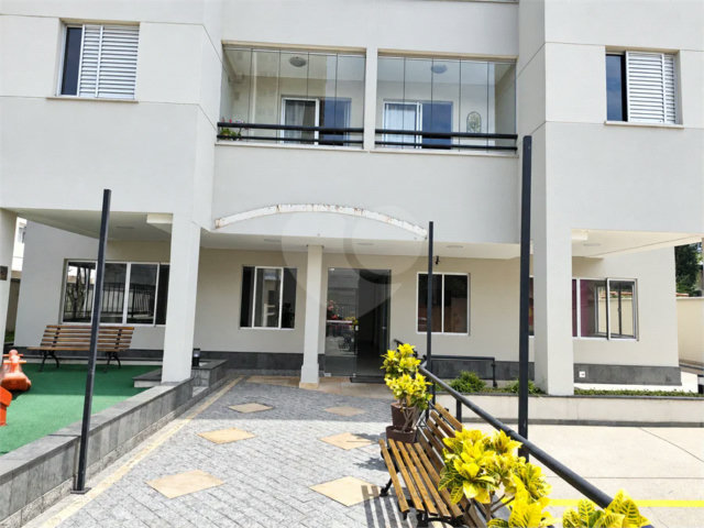 Apartamento à venda com 2 quartos, sendo 1 suíte,  em Vila Galvao, Guarulhos, SP
