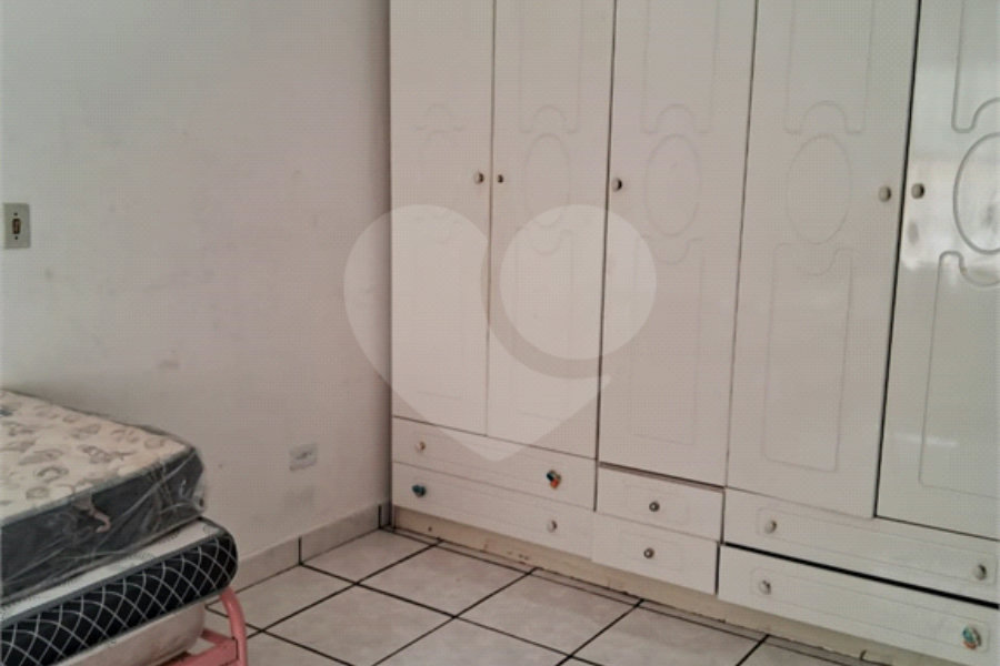 Sobrado à venda com 2 quartos em Tremembé, São Paulo, SP