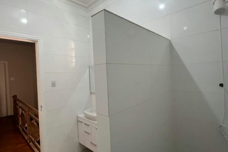 Casa com 3 dormitórios para alugar, 284 m² por R$ 21.162,89 - Gonzaga - Santos/SP