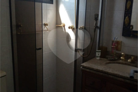 Apartamento à venda com 3 suítes em Vila Suzana, São Paulo, SP