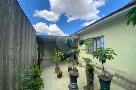 Casa Térrea à venda com 2 quartos em Vila Mazzei, São Paulo, SP
