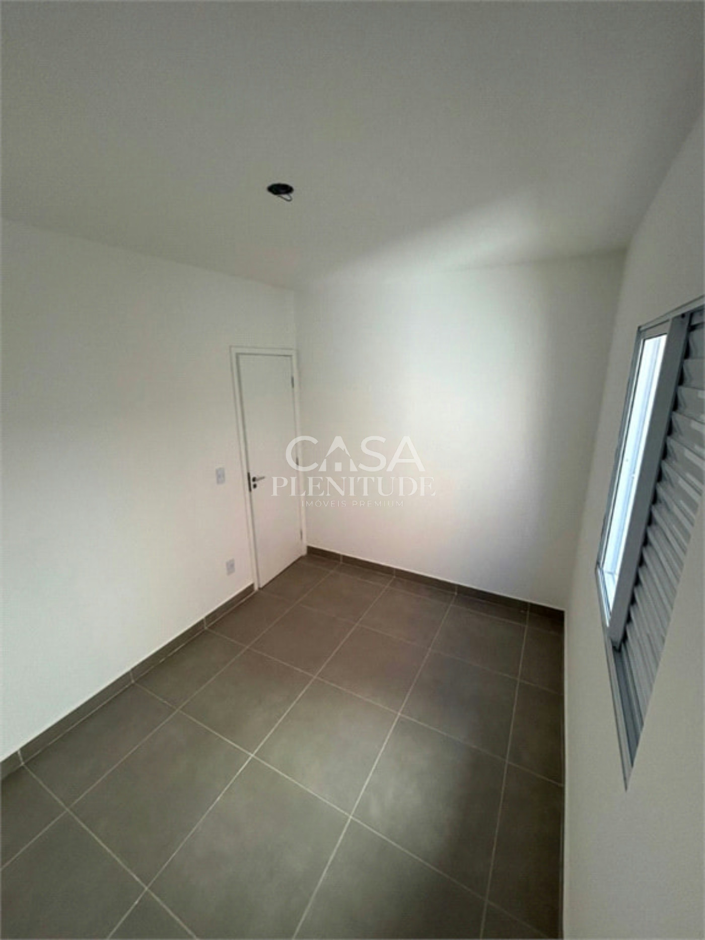 Casa em condomínio à venda com 2 quartos em Aparecidinha, Sorocaba, SP