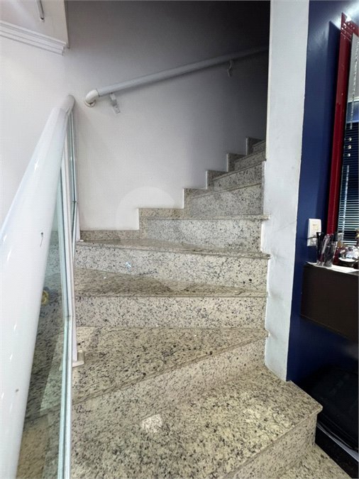 Sobrado à venda com 3 quartos, sendo 1 suíte, em Jardim Popular, São Paulo, SP