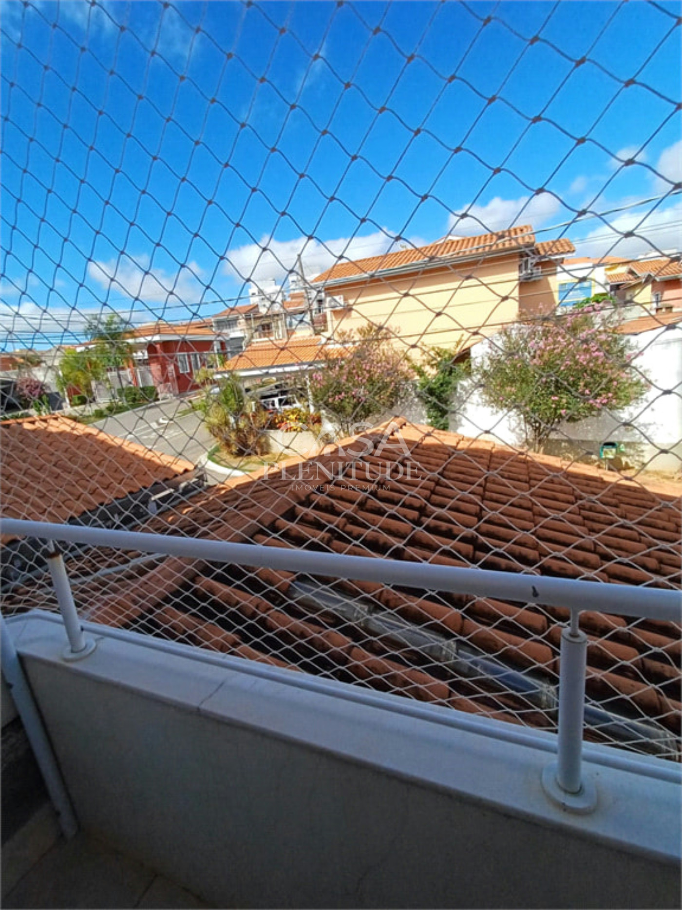 Casa em condomínio à venda com 3 quartos, sendo 1 suíte, em Vila Haro, Sorocaba, SP