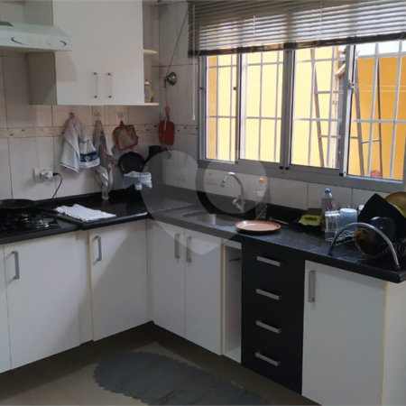 Casa à venda com 4 quartos, sendo 1 suíte,  em Vila Mogilar, Mogi das Cruzes, SP
