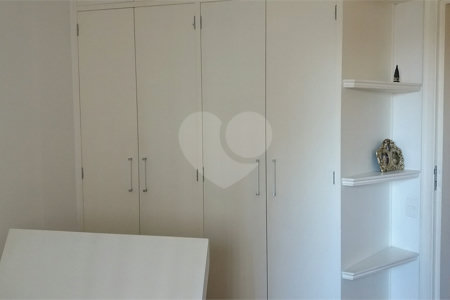 Apartamento à venda com 3 suítes em Santana, São Paulo, SP