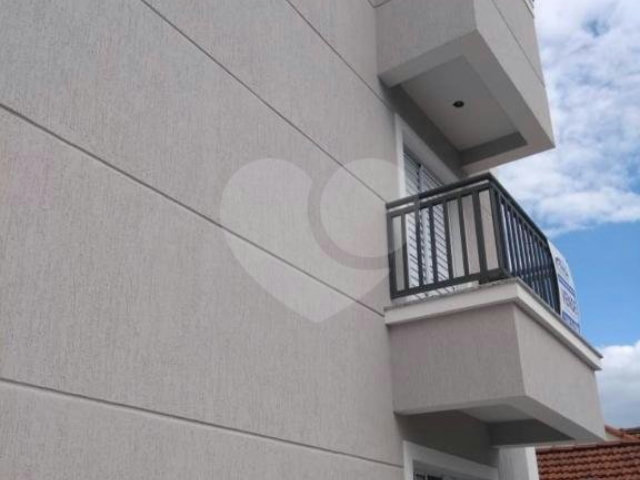 Casa à venda com 2 suítes no condomínio Residencial Pitangueiras, São Paulo - SP