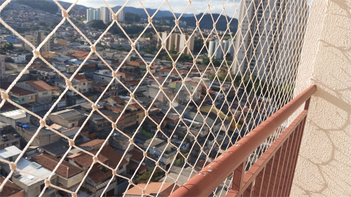 Apartamento à venda com 3 quartos, sendo 1 suíte,  em Picanço, Guarulhos, SP