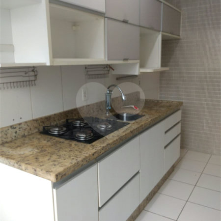 Apartamento à venda com 2 quartos, sendo 1 suíte,  em Vila Santana, Mogi das Cruzes, SP