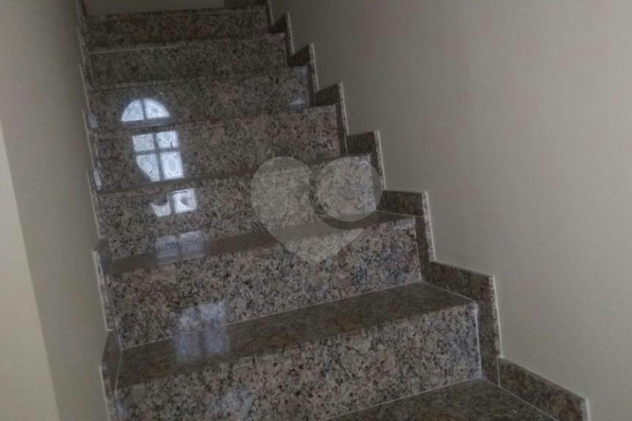 Casa à venda com 3 quartos, sendo 1 suíte, no condomínio São Marcos, São Paulo - SP