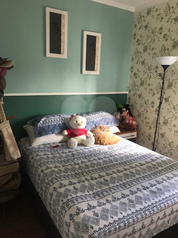 Casa à venda com 2 quartos, sendo 1 suíte, no condomínio Res Santa Inês, São Paulo - SP