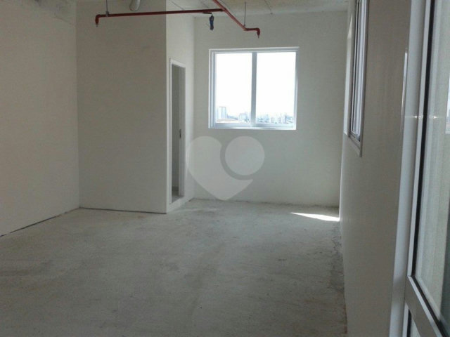 Loja à venda ou para alugar com 1 quarto em Santana, São Paulo, SP