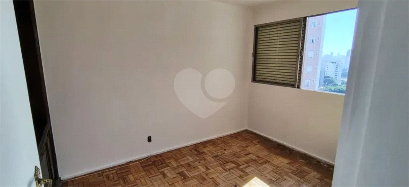 Apartamento à venda com 4 quartos, sendo 1 suíte, em Vila Olímpia, São Paulo, SP