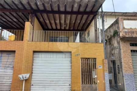 Sobrado à venda com 2 quartos em Vila Mazzei, São Paulo, SP