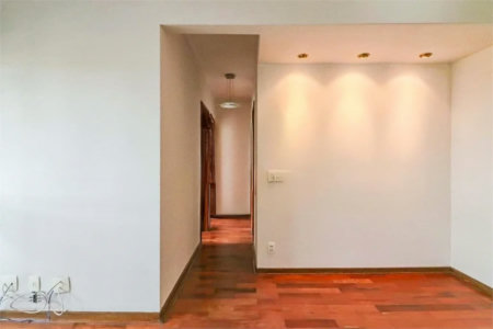 Apartamento à venda com 3 quartos, sendo 1 suíte, em Jaguaré, São Paulo, SP