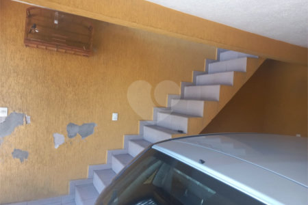 Casa Térrea à venda com 1 quarto em Jardim Peri, São Paulo, SP