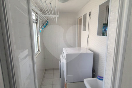 Apartamento à venda com 3 quartos, sendo 1 suíte,  em Parque Santana, Mogi das Cruzes, SP