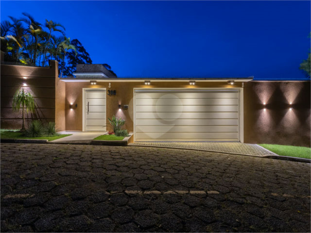 Casa à venda com 3 suítes no condomínio Parque Imperial da Cantareira, Mairiporã - SP