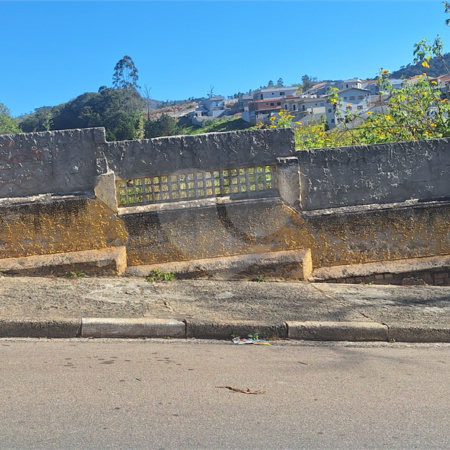 Terreno à venda no Centro, Bom Jesus dos Perdões, SP