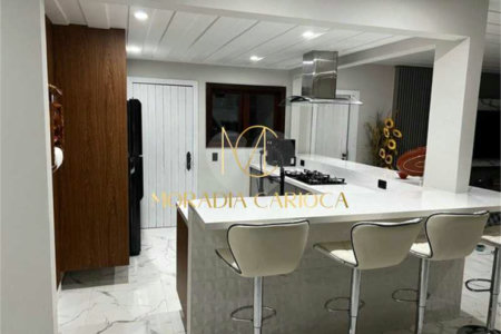 Casa à venda com 4 suítes em Ferradura, Armação dos Búzios, RJ