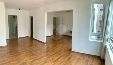 Apartamento à venda com 3 quartos, sendo 1 suíte, em Jardim Paulista, São Paulo, SP