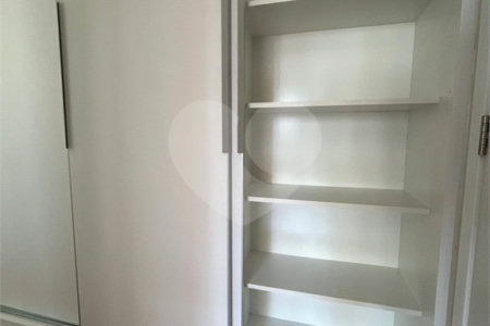 Apartamento à venda com 2 quartos, sendo 1 suíte, em Cerqueira César, São Paulo, SP