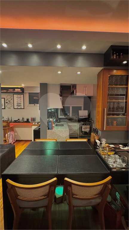 Apartamento à venda com 2 quartos, sendo 1 suíte, em Vila Olímpia, São Paulo, SP
