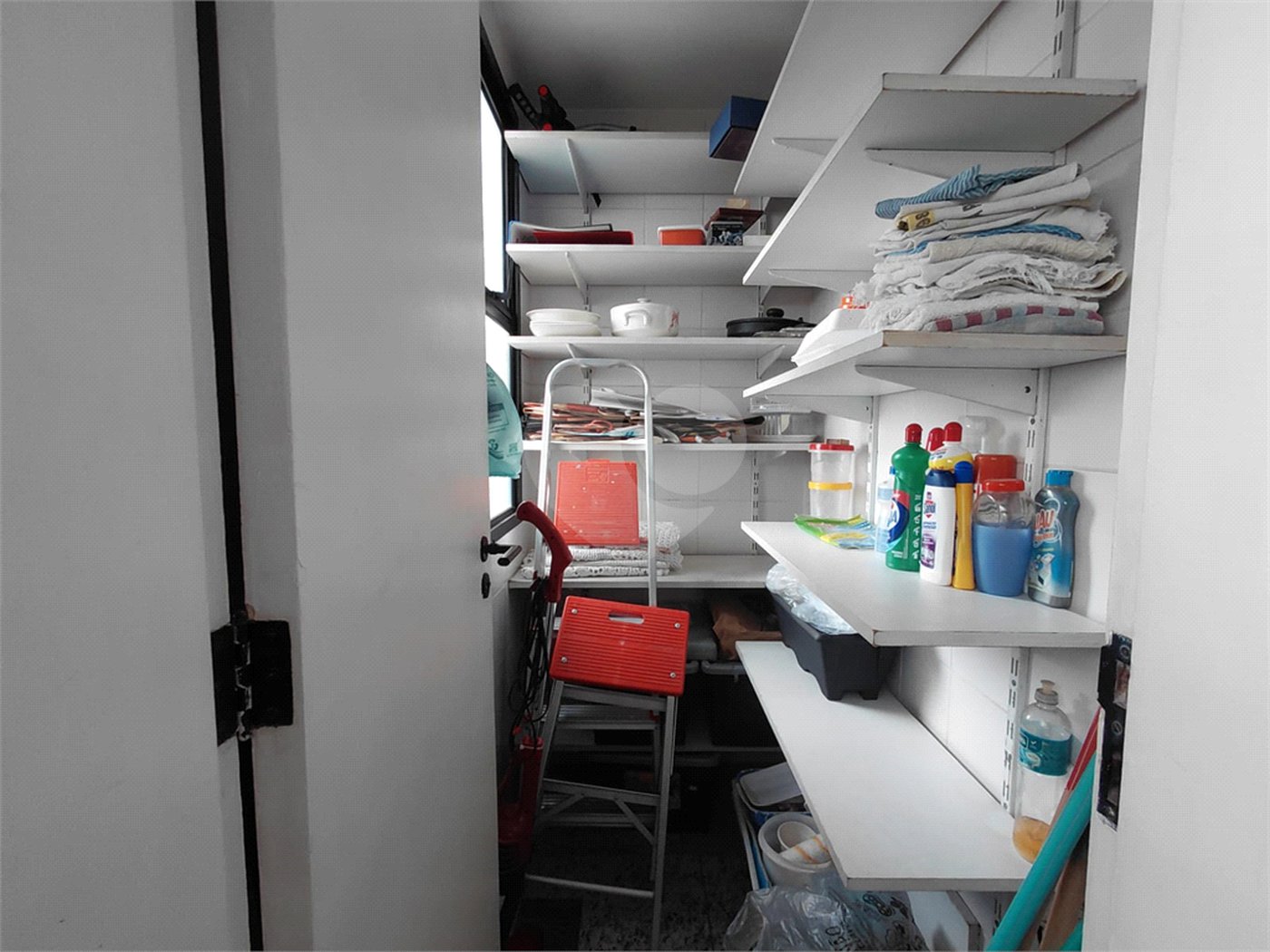 Apartamento à venda com 3 quartos, sendo 1 suíte, em Vila Romana, São Paulo, SP
