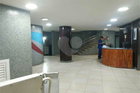 Apartamento à venda com 1 quarto em República, São Paulo, SP