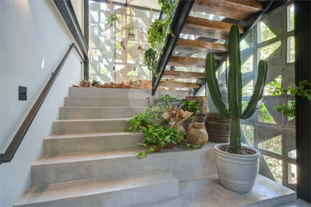Casa à venda com 4 suítes no condomínio Granja do Morumbi, São Paulo - SP