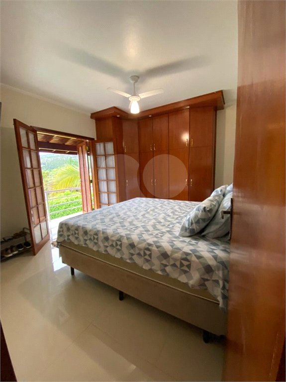 Casa à venda com 7 suítes no condomínio Capela do Barreiro, Itatiba - SP