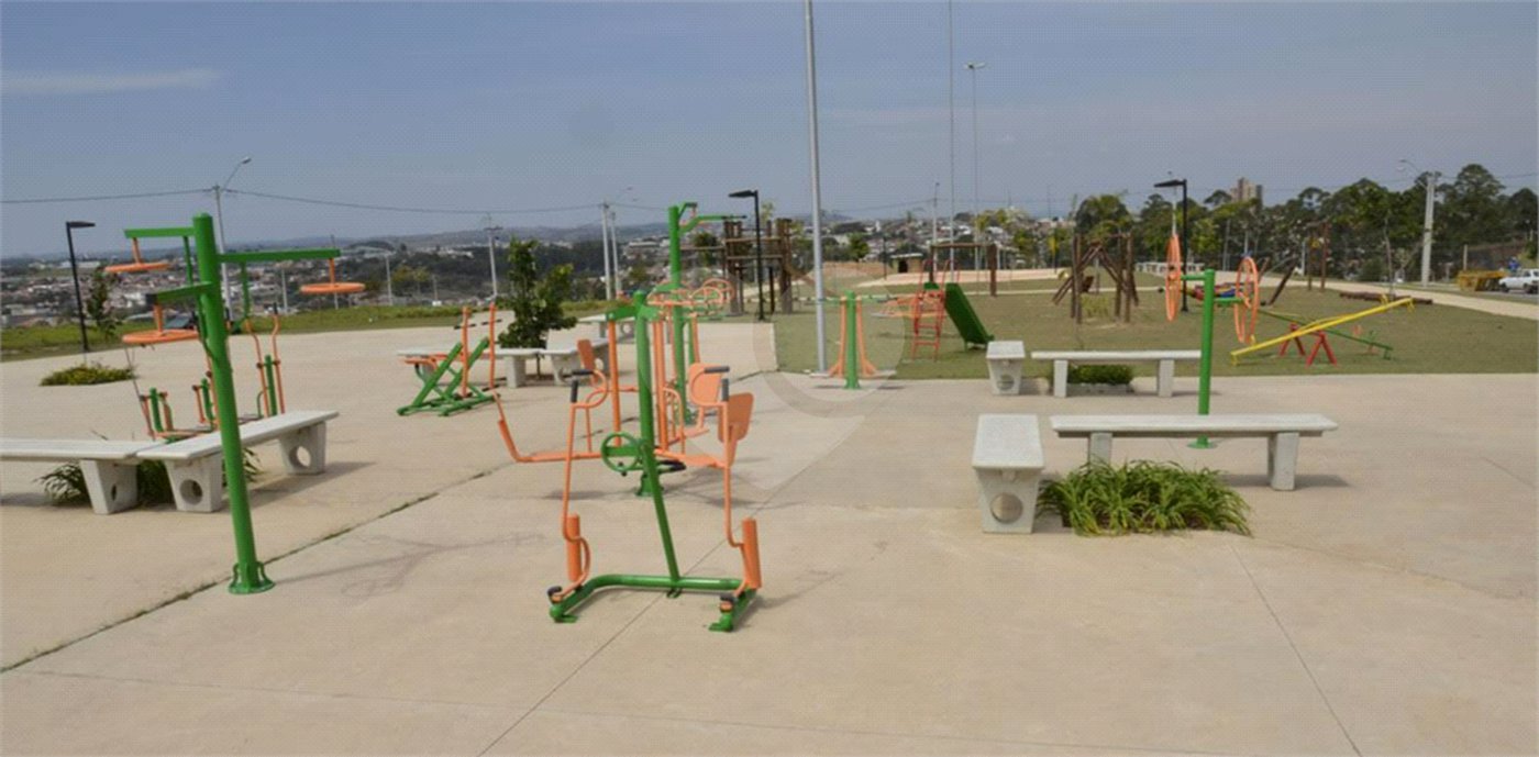 Terreno à venda no condomínio Central Parque, Salto - SP