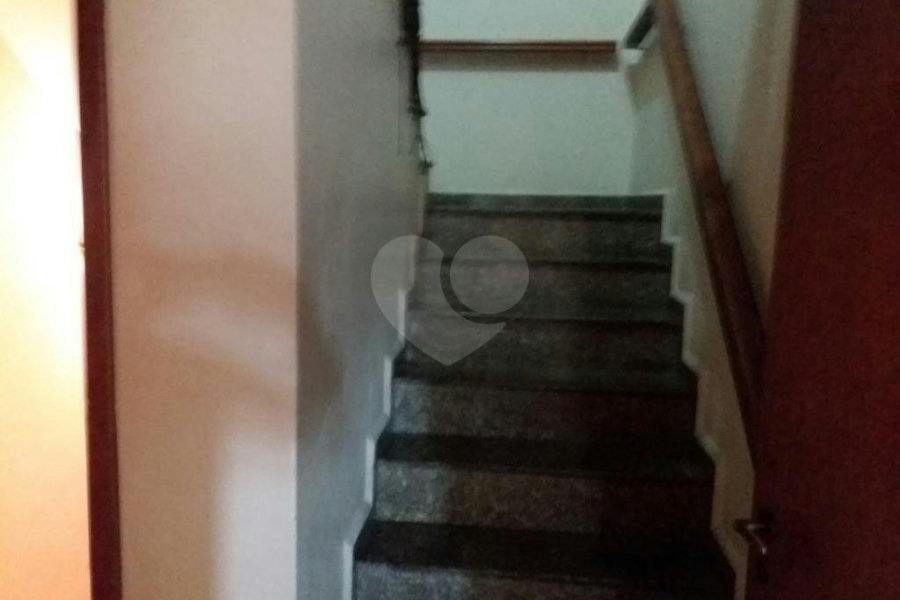 Sobrado à venda com 4 quartos, sendo 2 suítes, em Tremembé, São Paulo, SP