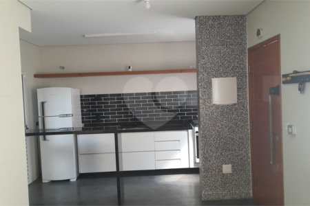 Casa à venda com 2 suítes no condomínio Residencial Matos, São Paulo - SP