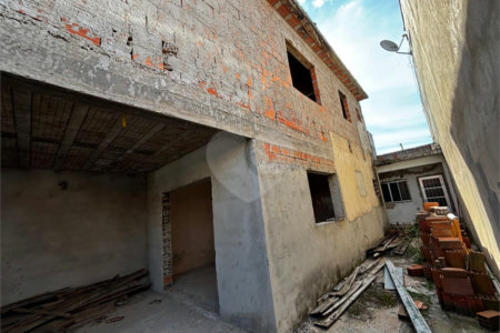 Casa à venda com 3 quartos, sendo 1 suíte, em Jardim Santa Cruz, Salto, SP