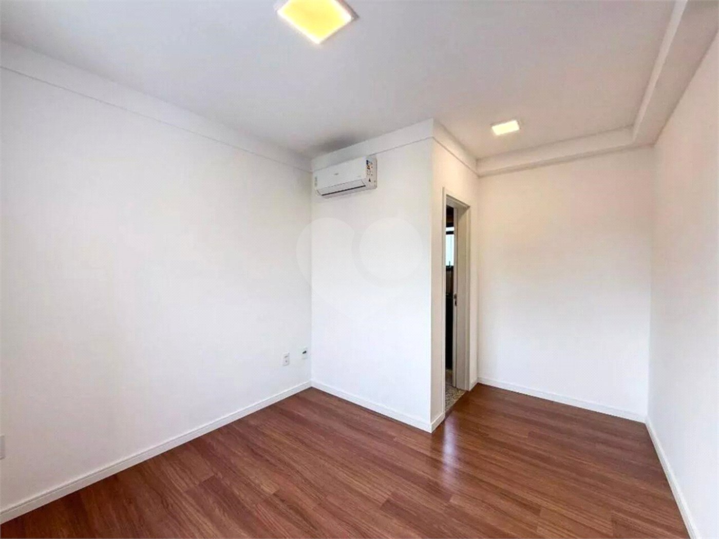 Apartamento à venda com 2 quartos, sendo 1 suíte,  em Jardim Piratininga, Sorocaba, SP
