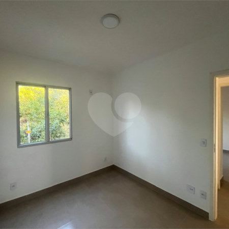 Apartamento à venda com 2 quartos em Residencial Parque Laguna, Salto, SP