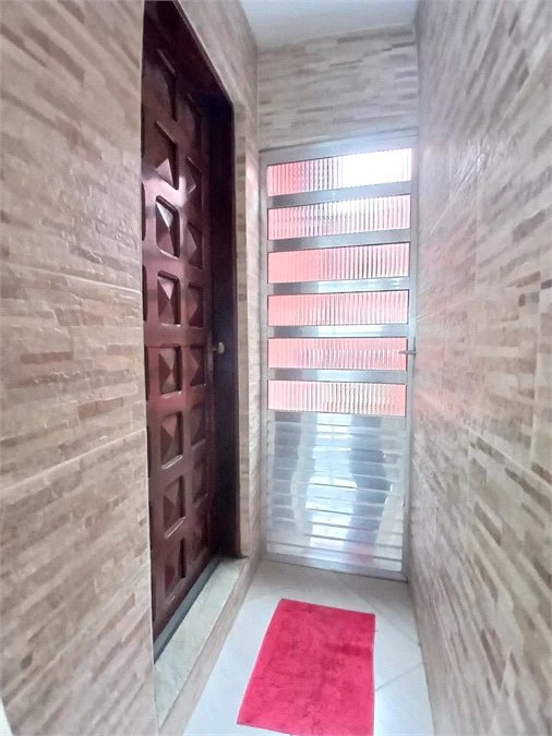 Casa à venda com 3 quartos, sendo 1 suíte, em Vila Rica, São Paulo, SP