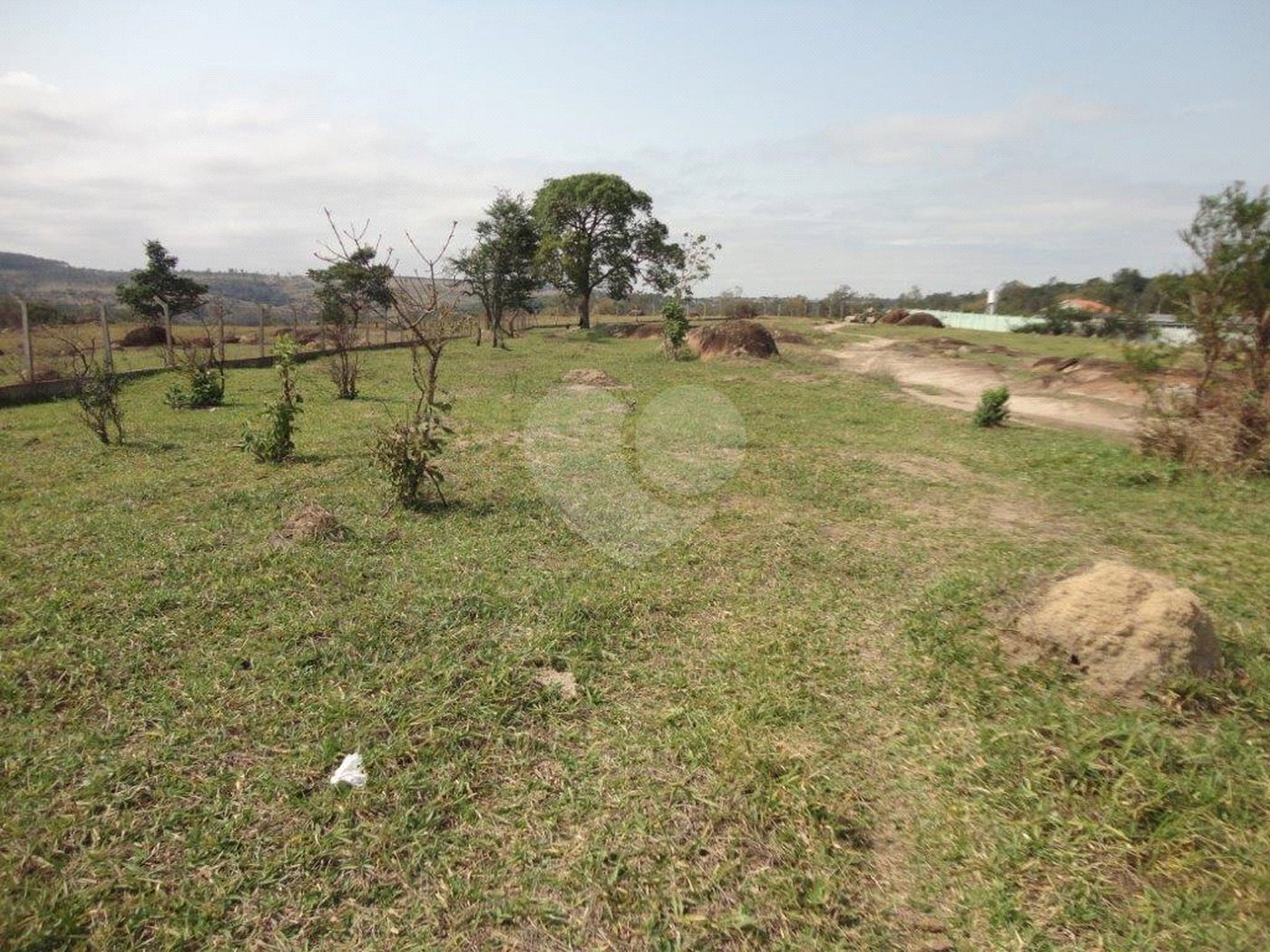 Área de Terra à venda em Chácaras Alpina, Valinhos, SP