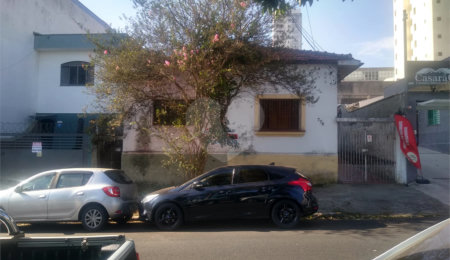 Casa à venda com 4 quartos, sendo 1 suíte, em Alto da Boa Vista, São Paulo, SP