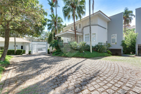 Casa à venda ou para alugar com 4 suítes no condomínio Villa Di San Marino, São Paulo - SP