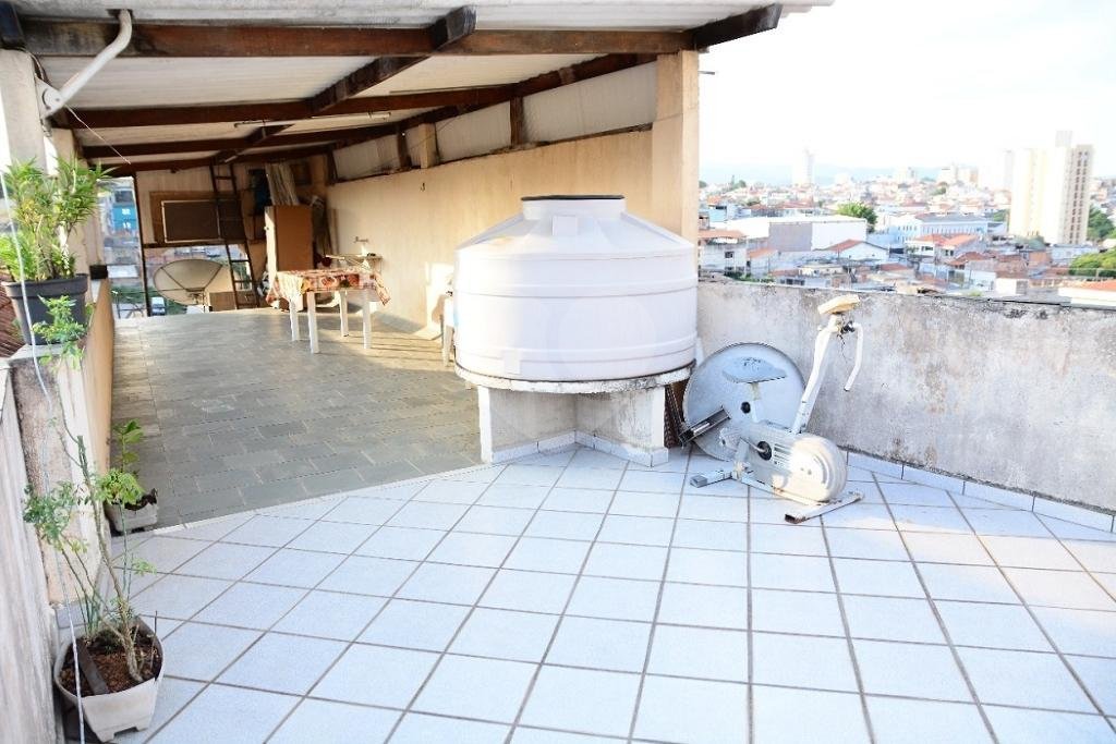 Sobrado à venda com 3 quartos em Vila Guilherme, São Paulo, SP