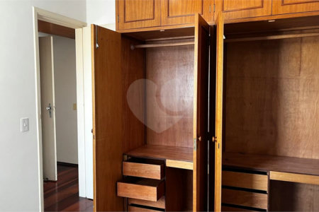 Apartamento à venda com 3 quartos em Saúde, São Paulo, SP