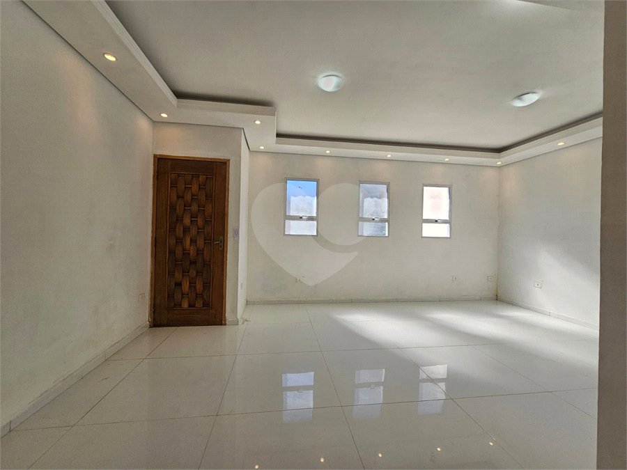 Casa Térrea à venda com 3 quartos, sendo 1 suíte,  em Villa Di Cesar, Mogi das Cruzes, SP